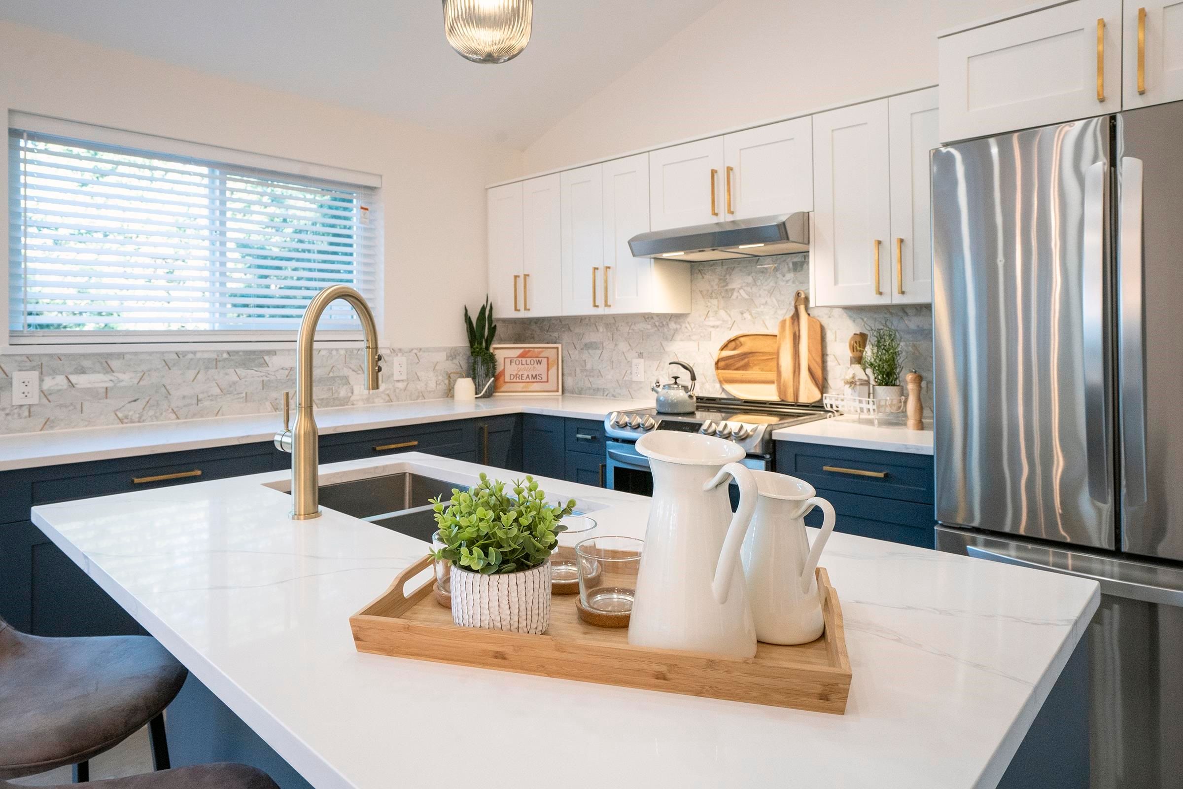 Beautiful kitchen countertop installation in Kelowna